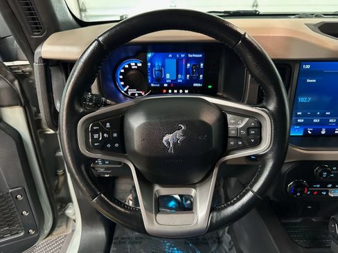 Used 2024 Ford Bronco Wildtrak AWD/4WD image 14