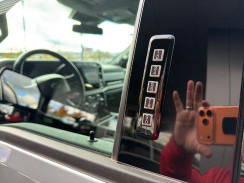 Certified 2024 Ford F350 Lariat w/ Lariat Ultimate Package image 19