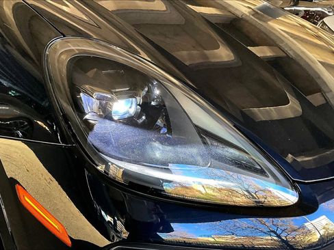 Used 2020 Porsche Cayenne S image 27