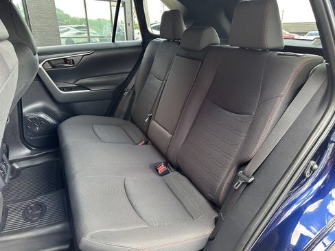 Used 2021 Toyota RAV4 SE w/ Weather & Moonroof Package AWD/4WD image 15