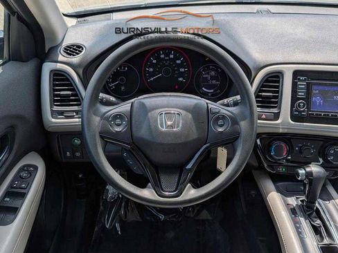 Used 2020 Honda HR-V LX image 14