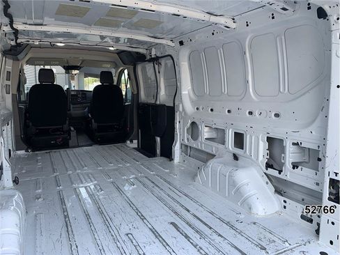 Used 2020 Ford Transit 250 Low Roof RWD image 11