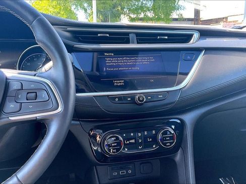 Used 2020 Buick Encore GX Essence w/ Experience Buick Package AWD/4WD image 5