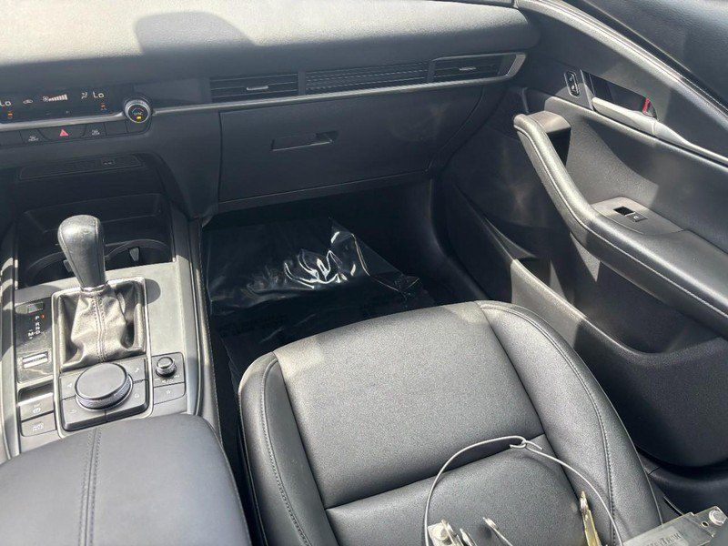 Used 2021 MAZDA CX-30 FWD 2.5 S w/ Select Package image 14