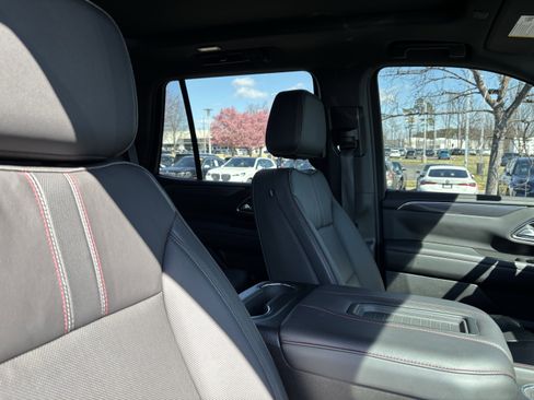 Used 2024 Chevrolet Tahoe RST w/ Luxury Package image 34