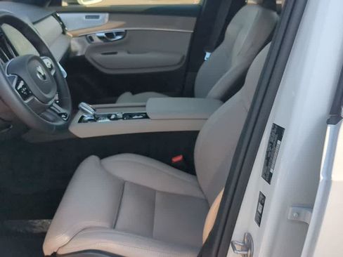 Certified 2026 Volvo XC90 T8 Ultra AWD/4WD image 15