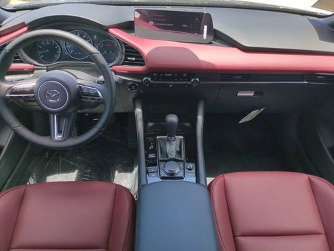 New 2026 MAZDA MAZDA3 Hatchback w/Premium Plus Pkg AWD/4WD image 16