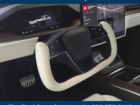 Used 2022 Tesla Model S AWD/4WD image 11