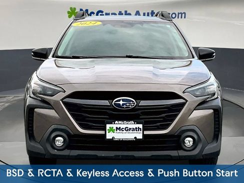 Used 2024 Subaru Outback Premium AWD/4WD image 2