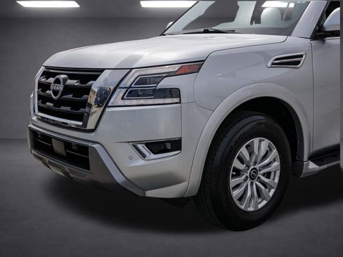 Used 2024 Nissan Armada SV RWD image 10
