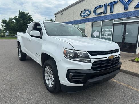 Used 2021 Chevrolet Colorado LT w/ Safety Package RWD image 2