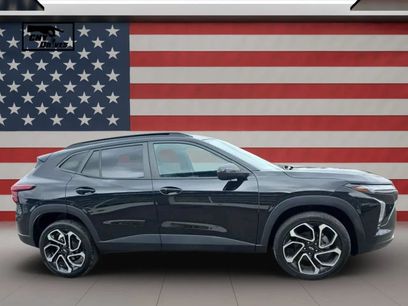 Used 2024 Chevrolet Trax RS