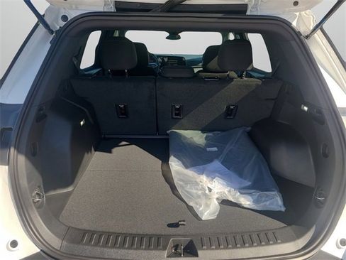 New 2026 Chevrolet Equinox LT w/ Midnight Edition image 10