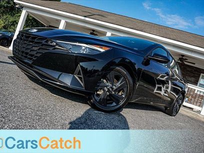 Used 2023 Hyundai Elantra SEL