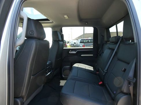 New 2026 GMC Sierra 2500 Denali w/ Denali Reserve Package AWD/4WD image 17