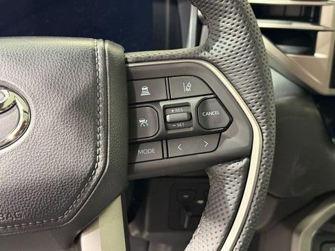 New 2026 Toyota Tundra Limited AWD/4WD image 25