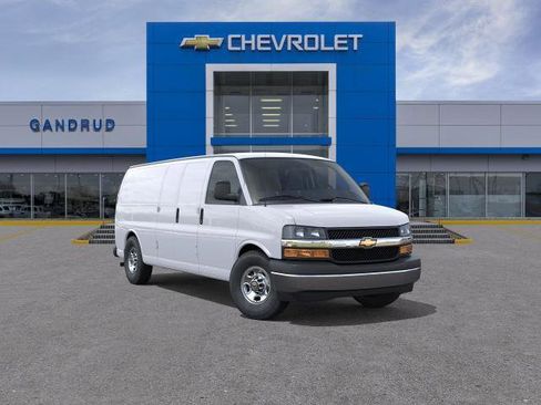 New 2026 Chevrolet Express 2500 Extended RWD image 25