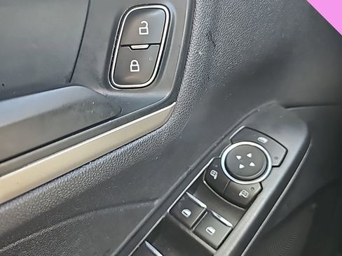 Used 2022 Ford Escape SE w/ Convenience Package image 14