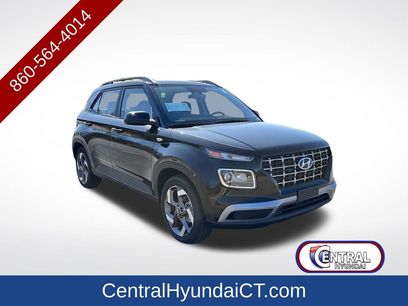 New 2025 Hyundai Venue SEL