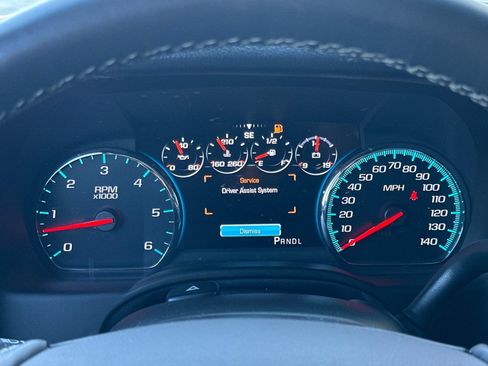 Used 2017 GMC Yukon XL Denali w/ Open Road Package AWD/4WD image 24