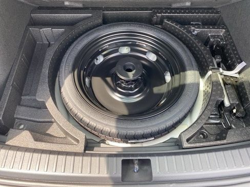 New 2025 Volkswagen Taos S image 66