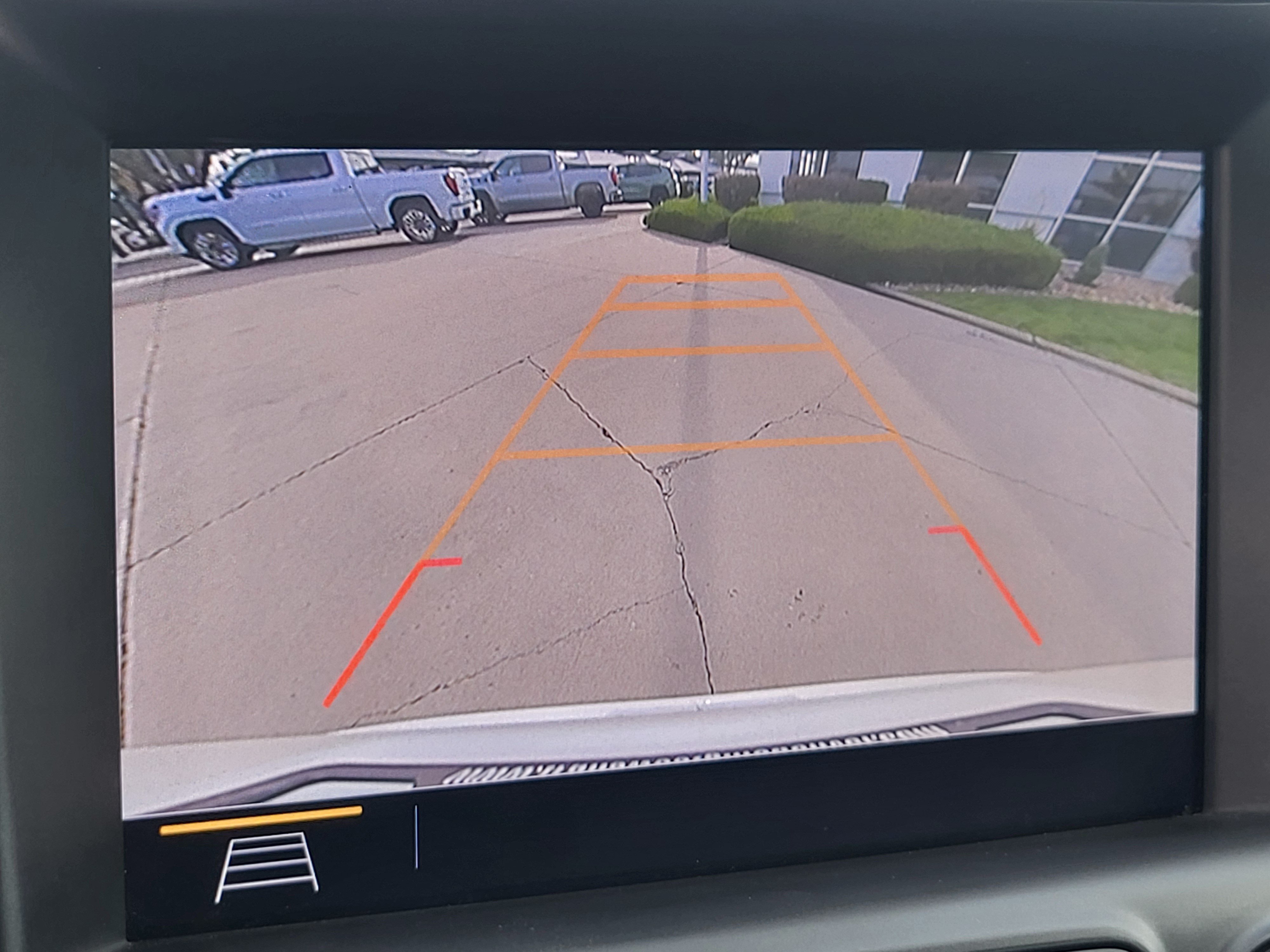 Certified 2021 GMC Terrain SLT w/ Infotainment Package II AWD/4WD image 18