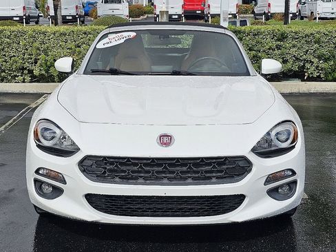 Used 2017 FIAT 124 Spider Lusso image 7
