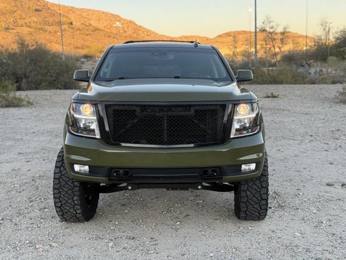 Used 2017 Chevrolet Tahoe LT w/ Luxury Package image 3