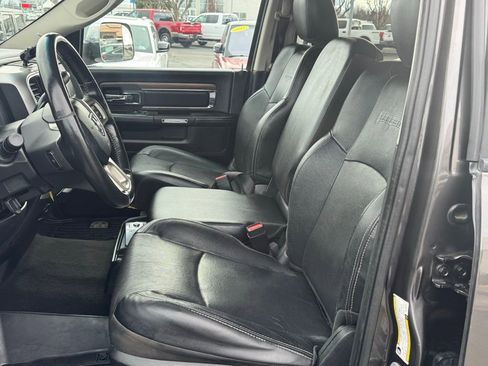 Used 2017 RAM 2500 Laramie image 17