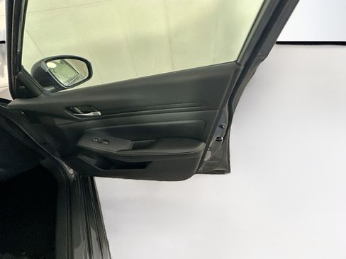 Used 2025 Nissan Altima 2.5 SV image 29