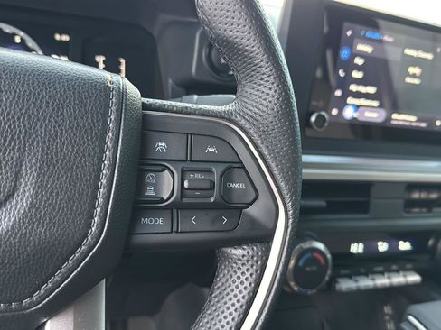 Certified 2024 Toyota Tacoma SR5 image 19