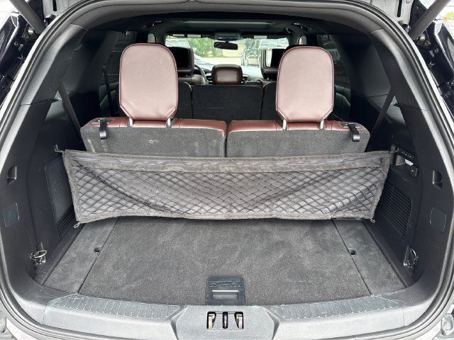 Used 2020 Ford Explorer Platinum w/ Premium Technology Package AWD/4WD image 14