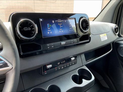 New 2025 Mercedes-Benz Sprinter 144 Cargo image 6