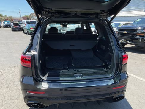 Used 2024 Mercedes-Benz GLB 35 AMG 4MATIC image 25