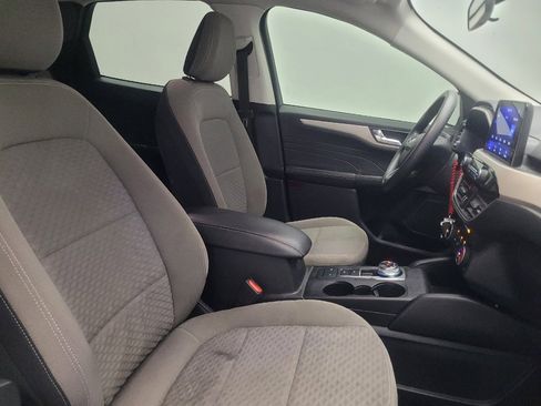 Used 2021 Ford Escape SE FWD image 21
