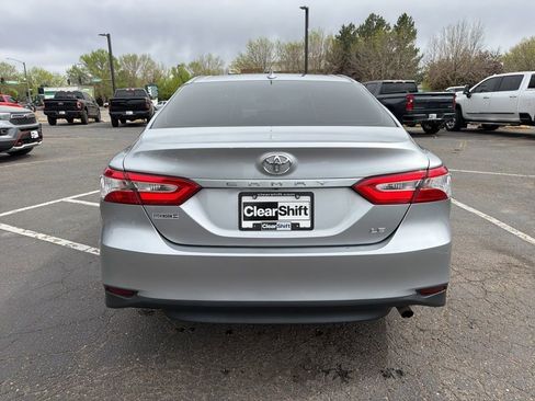 Used 2019 Toyota Camry LE image 6