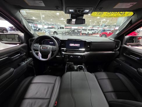 Used 2024 GMC Sierra 1500 SLT w/ SLT Premium Plus Package image 19