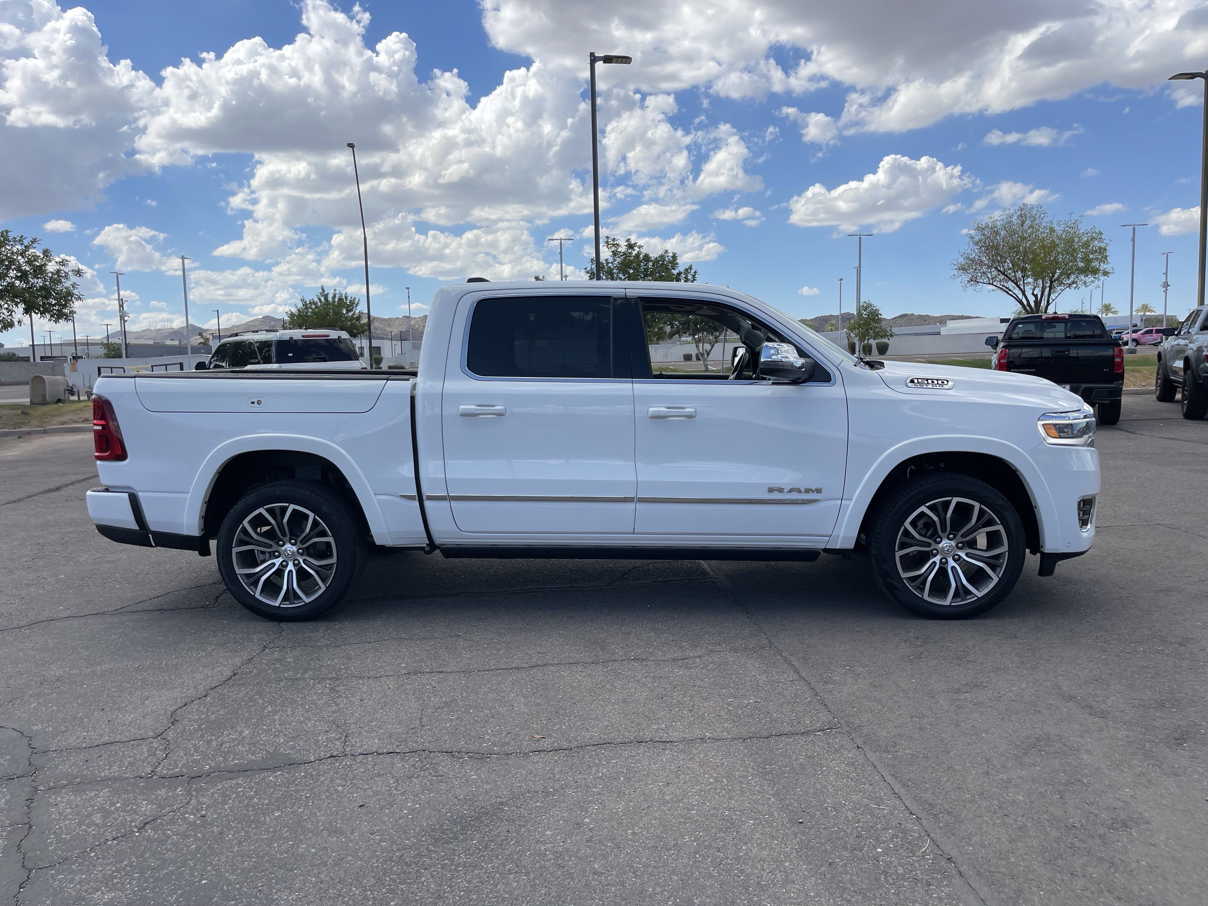 Certified 2025 RAM 1500 Tungsten w/ Trailer Tow Group AWD/4WD image 6