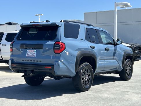 Certified 2026 Toyota 4Runner SR5 AWD/4WD image 3