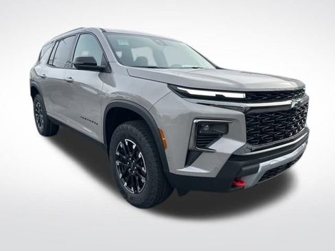 New 2026 Chevrolet Traverse Z71 w/ Enhanced Driving Package image 7