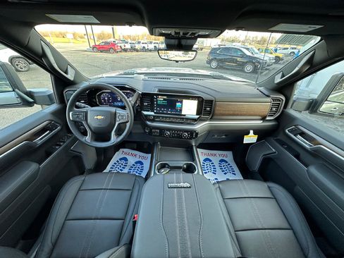 New 2026 Chevrolet Silverado 3500 High Country w/ High Country Premium Package AWD/4WD image 23