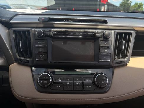 Used 2013 Toyota RAV4 XLE AWD/4WD image 21