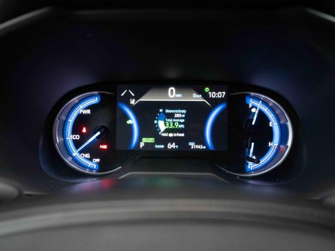 Used 2025 Toyota RAV4 LE AWD/4WD image 16