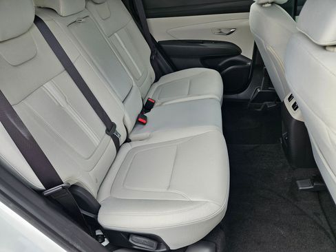 Used 2026 Hyundai Tucson SEL FWD image 23