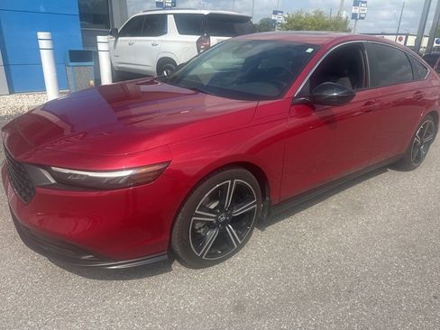 Used 2023 Honda Accord Sport image 6