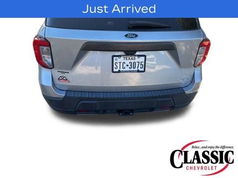 Used 2022 Ford Explorer Timberline image 11