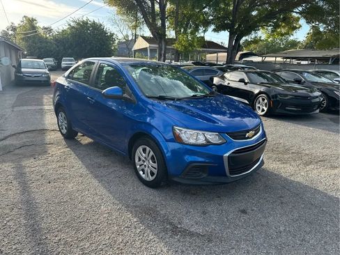Used 2018 Chevrolet Sonic LS image 3
