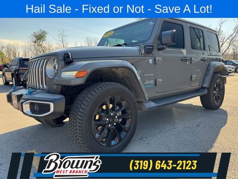 Used 2022 Jeep Wrangler Unlimited Sahara w/ Cold Weather Group AWD/4WD image 1
