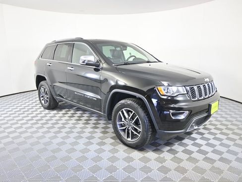 Used 2022 Jeep Grand Cherokee Limited AWD/4WD image 9