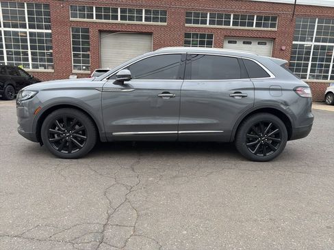 Used 2021 Lincoln Nautilus Reserve w/ Monochromatic Package image 4